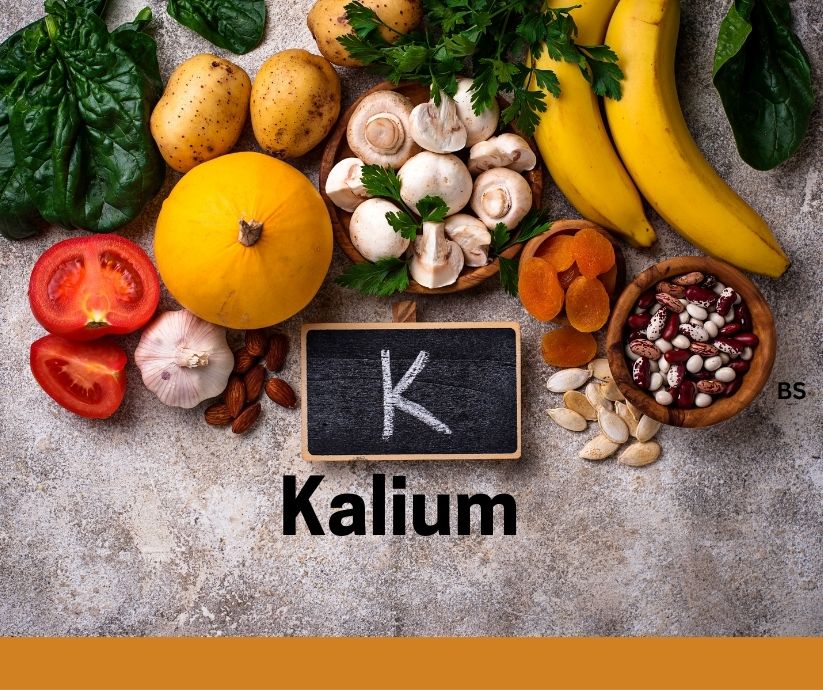 Kalium reiche Lebensmittel wie Champignon, Bananen, Kartoffeln und Nüsse.