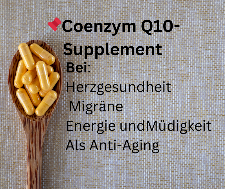 Ein Löffel mit Kapseln. Schriftzug: Coenzym Q10 Supplement bei Herzgesundheit, Migräne, Energie, Müdigkeit und Anti.Aging
